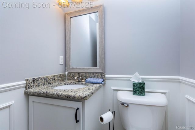 36039 Curtis Road, Livonia, MI 48152
