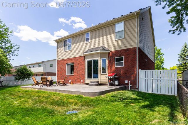 36039 Curtis Road, Livonia, MI 48152