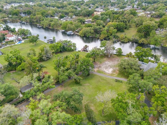 5924 RIVER TERRACE, Tampa, FL 33604