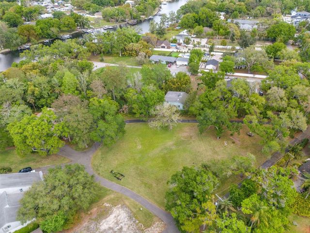 5924 RIVER TERRACE, Tampa, FL 33604