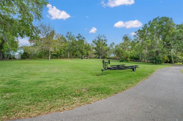 5924 RIVER TERRACE, Tampa, FL 33604