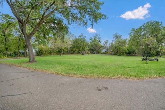 5924 RIVER TERRACE, Tampa, FL 33604