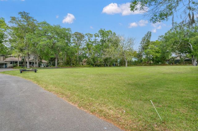 5924 RIVER TERRACE, Tampa, FL 33604