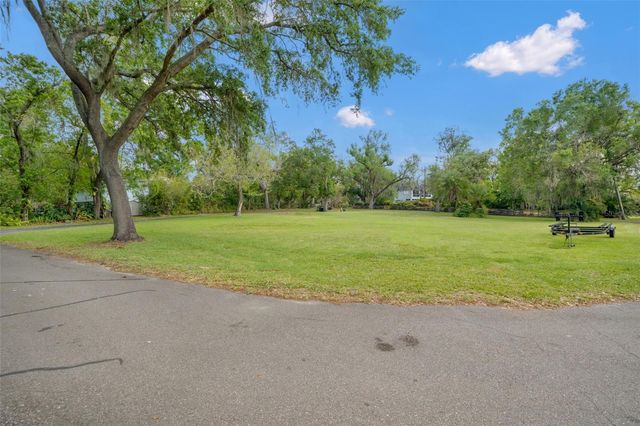 5924 RIVER TERRACE, Tampa, FL 33604