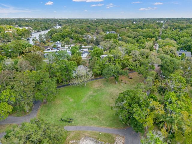 5924 RIVER TERRACE, Tampa, FL 33604