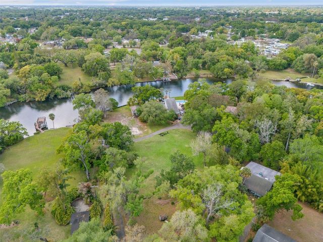 5924 RIVER TERRACE, Tampa, FL 33604