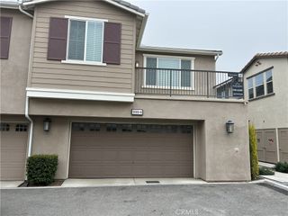 5585 Kate Way 6, Fontana, CA 92336