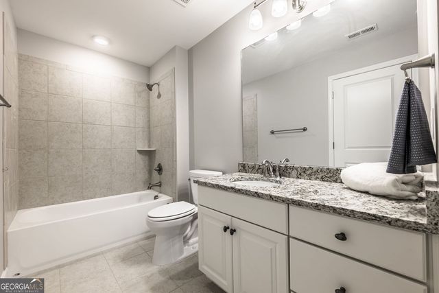 1404 Lexington Green Pines 1404, Cumming, GA 30040