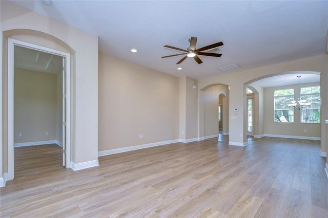 3341 GRASSGLEN PLACE, Wesley Chapel, FL 33544