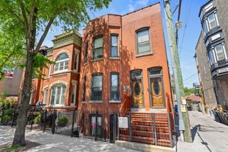 2312 W Taylor Street, Chicago, IL 60612