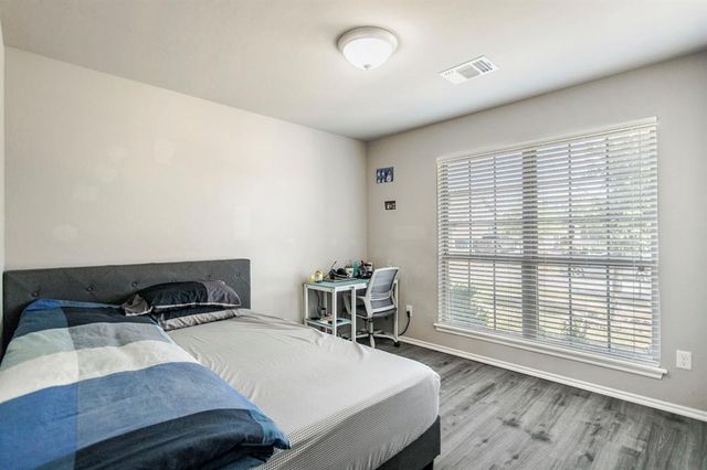 10408 NW 35th Street, Yukon, OK 73099