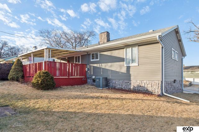 3603 Oak Street, Omaha, NE 68105