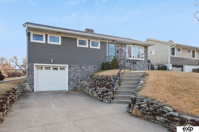 3603 Oak Street, Omaha, NE 68105