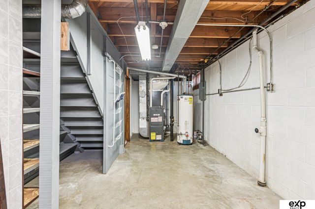 3603 Oak Street, Omaha, NE 68105