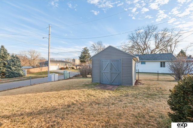 3603 Oak Street, Omaha, NE 68105