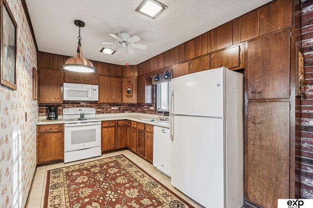 3603 Oak Street, Omaha, NE 68105