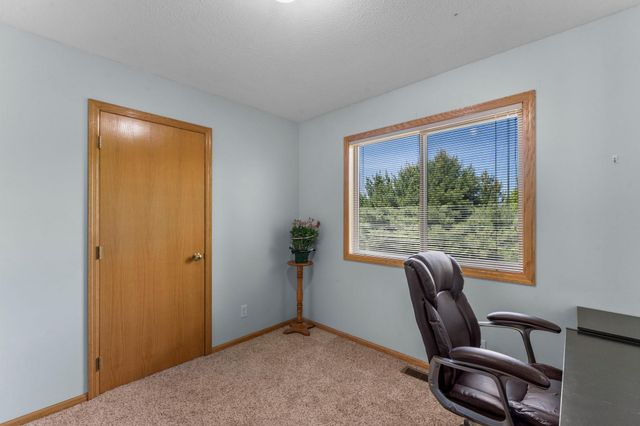 28359 Lakeside Way, Lindstrom, MN 55045