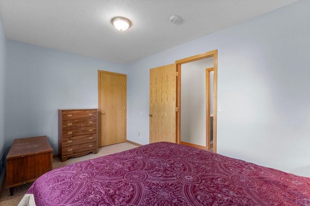 28359 Lakeside Way, Lindstrom, MN 55045