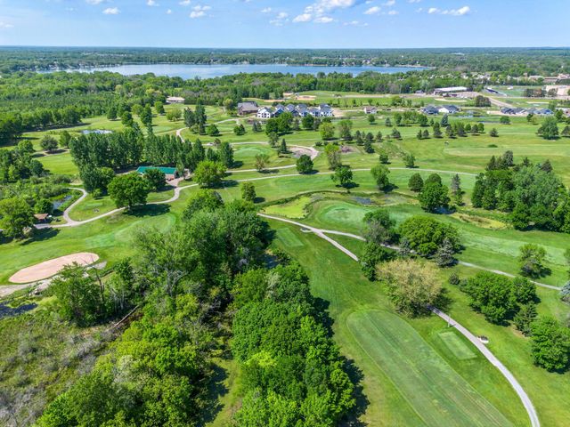 28359 Lakeside Way, Lindstrom, MN 55045