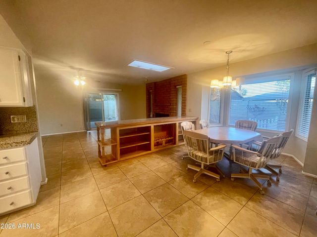 508 E ANGELA Drive, Phoenix, AZ 85022