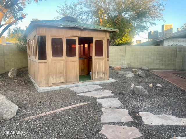 508 E ANGELA Drive, Phoenix, AZ 85022