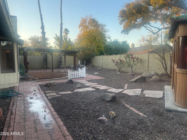 508 E ANGELA Drive, Phoenix, AZ 85022