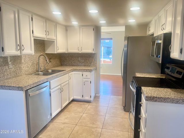 508 E ANGELA Drive, Phoenix, AZ 85022