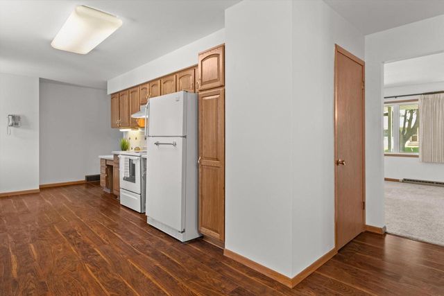 1813 Windom Way, Madison, WI 53704
