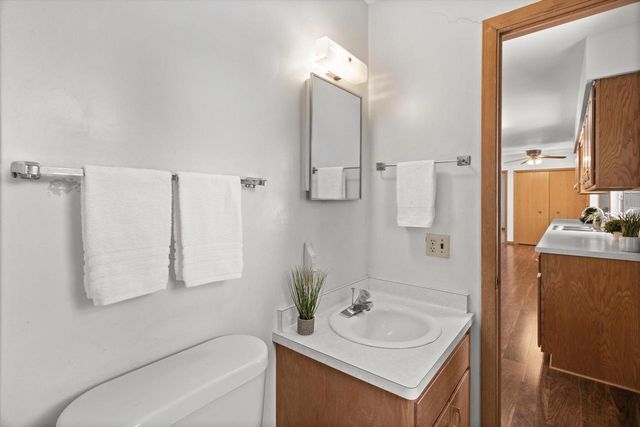 1813 Windom Way, Madison, WI 53704