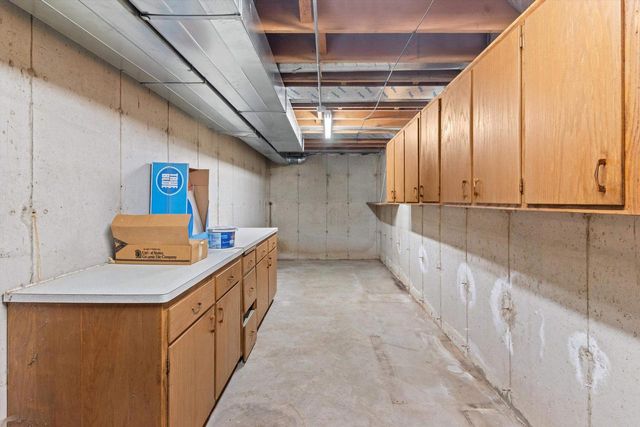 1813 Windom Way, Madison, WI 53704