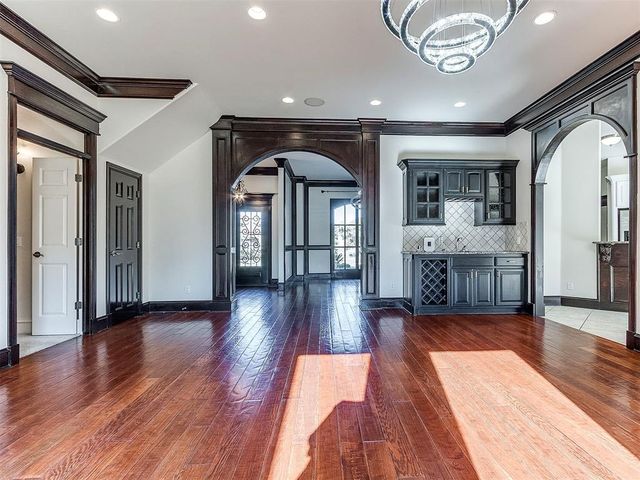 17200 Osprey Circle, Edmond, OK 73012
