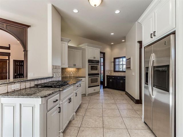 17200 Osprey Circle, Edmond, OK 73012