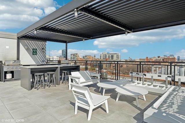 525 N Halsted Street 408, Chicago, IL 60622