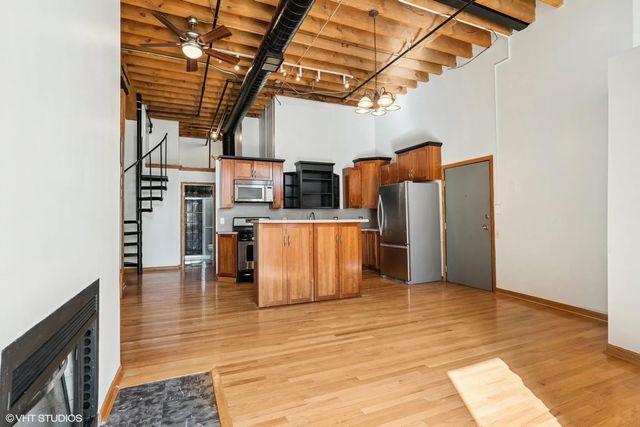 525 N Halsted Street 408, Chicago, IL 60622