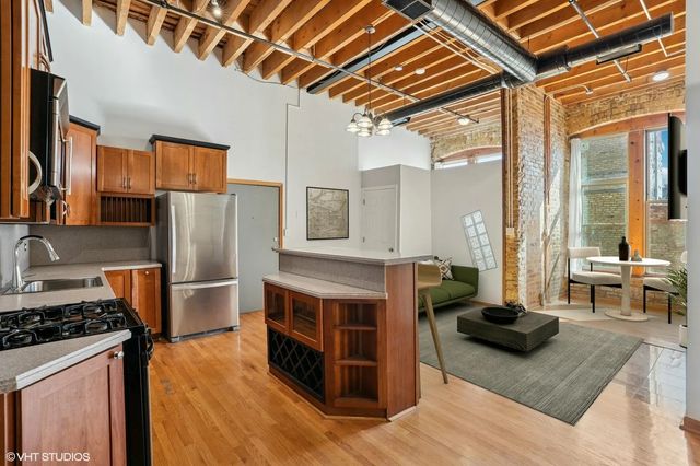 525 N Halsted Street 408, Chicago, IL 60622