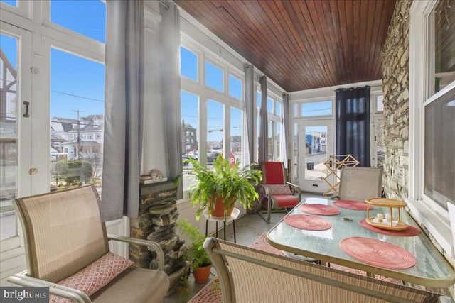 400 & 402 COTTMAN ST, Jenkintown, PA 19046