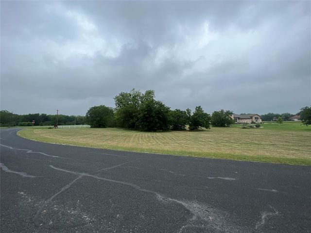 101 Brushy Creek TRL, Hutto, TX 78634