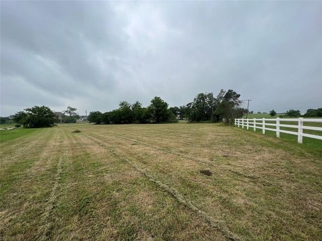 101 Brushy Creek TRL, Hutto, TX 78634