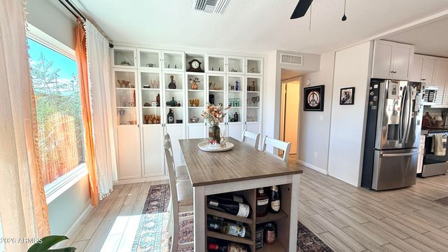 15604 N 59TH Drive, Glendale, AZ 85306