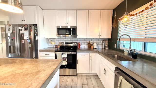 15604 N 59TH Drive, Glendale, AZ 85306