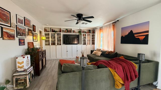 15604 N 59TH Drive, Glendale, AZ 85306