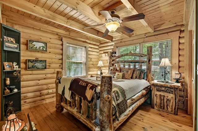 381 Morley Court, Ellijay, GA 30540