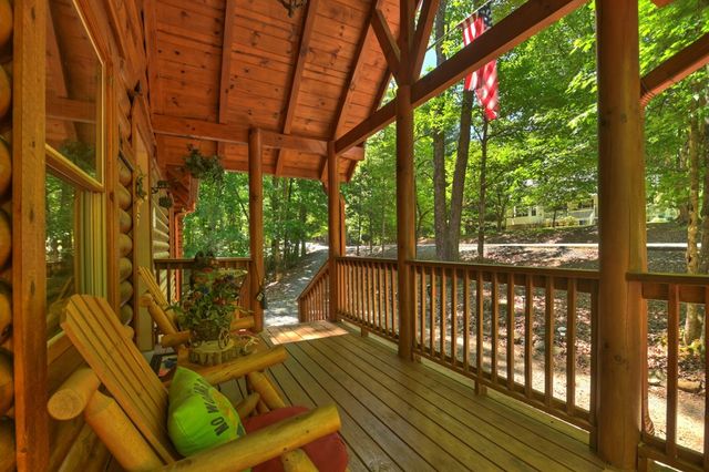 381 Morley Court, Ellijay, GA 30540