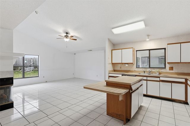 2939 DANFORTH DRIVE, Orlando, FL 32818