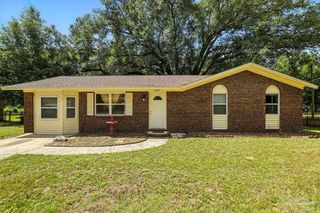 6409 Hunter St, Milton, FL 32570