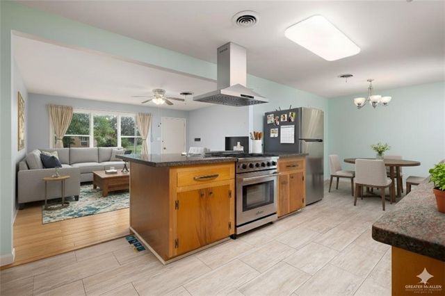 1001 W 7th Street, Weslaco, TX 78596