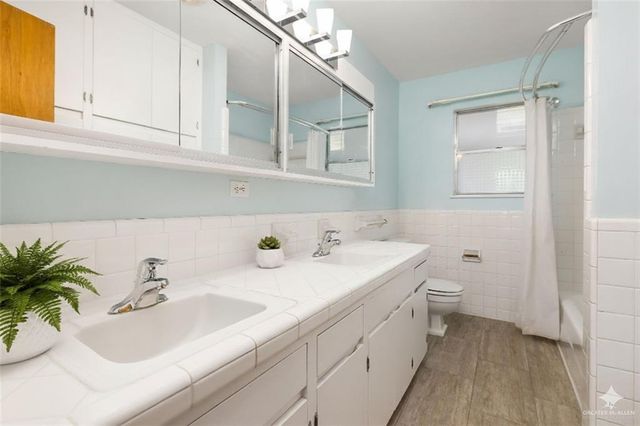 1001 W 7th Street, Weslaco, TX 78596