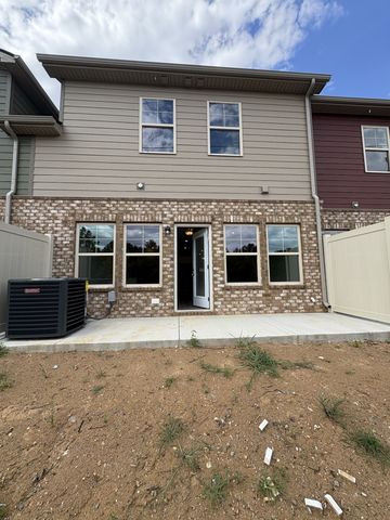 428 Slugger St, Smyrna, TN 37167