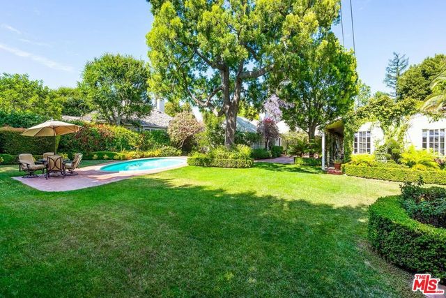 511 N BRISTOL Avenue, Los Angeles, CA 90049