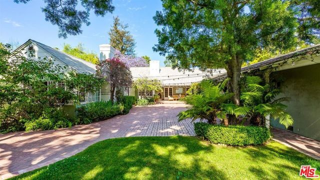 511 N BRISTOL Avenue, Los Angeles, CA 90049